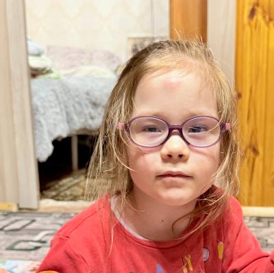 Аселия/4годика/ДЦП/Собирает на реабилитация/